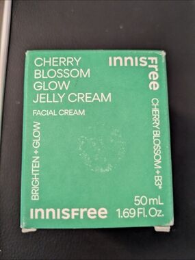 Innisfree Cherry Blossom Glow Jelly Cream - Green